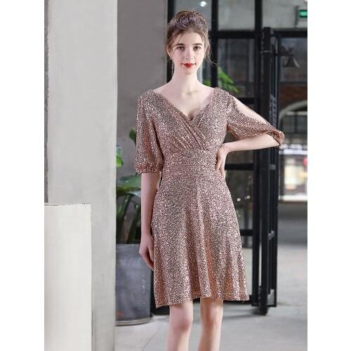 V Neck Women Party Dress Half Sleeve A Line Short Prom Gowns Sequins Shinning Girl Vestidoes XUCTHHC Short Robes