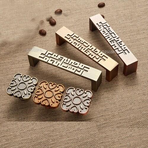 Bronze Cabinet Kitchen Pulls European Fashion Retro Dresser Door Knob Zinc Alloy Cupboard Drawer Handle
