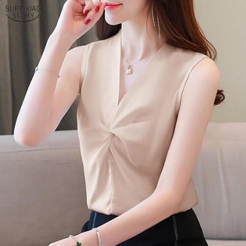 Korean Sleeveless Satin Top Chiffon Shirt Womens 2021 Summer New V-neck Loose Office Lady Vest Solid Tanks Tops 10076