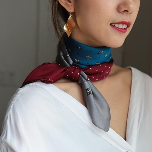 2021 Luxury Brand Silk Square Scarf Women Satin Neck Hair Tie Band Soft Work Neckerchife70x70cm NEW Designer Scarf Female Foular