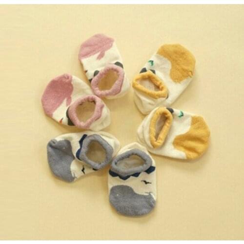 1 pair Suitable for 0-4Year Baby Thick Warm Cozy Non-slip Ship socks Baby Infant Newborn Wavy patterns Socks Winter 100% Cotton