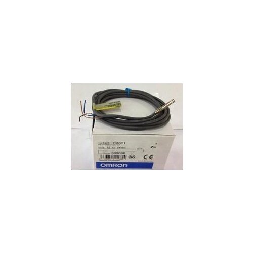 Proximity switch E2E-CR8C1