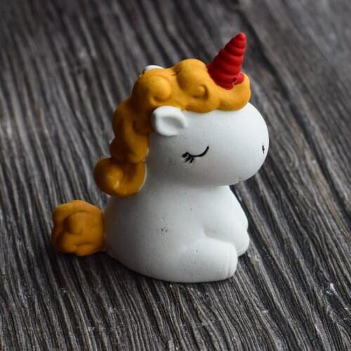 Lovly 3D Unicorn Silicone Mold Aromatherapy Gypsum Molds For Car Decoration Horse DIY Plaster Silicone Rubber Mould1533