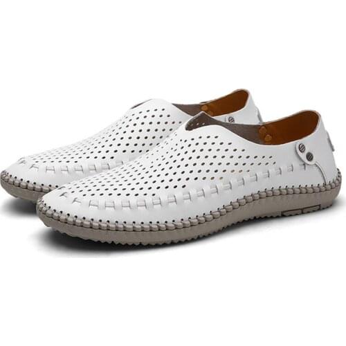 2019 New shoes men Summer Sandals Genuine Leather Loafers Casual Mens Moccasins Breathable Slip on Driving Shoe Plus Size 38-46