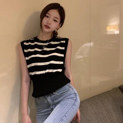 2021 Women Tops Summer Round Neck Striped T-shirts Preppy Style Waist Slimming Bottoming Sleeveless Tanks