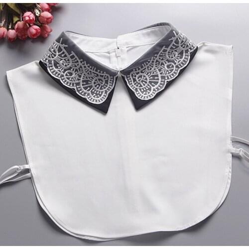 2017 Blouse Embroidered Fake Collar Sweater cute crystal Embroidery White Shirt Decorative Lace bear wild fake shirt