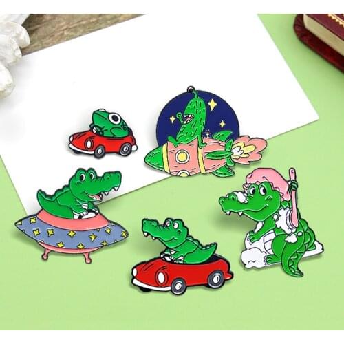 Frog Driver Crocodile Astronaut Brooches Custom Alien Rocket Flying saucer UFO Enamel pins Badges Gifts for Friends Wholesale