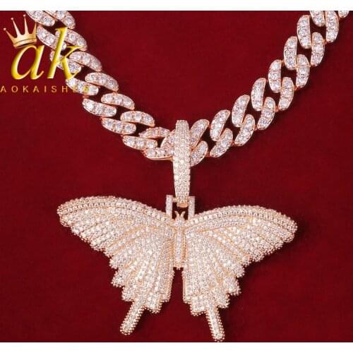 Pink Color Animal Butterfly Shaped Pendant with Women Hip Hop Rock Street Jewelry