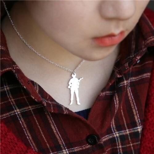 Hip hop hits in Europe and the United States new simple brave soldiers pendant pendant necklace to send mom girlfriend gift
