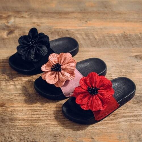 Girls slippers 2020 summer new flower slippers non-slip indoor cute little princess sandals