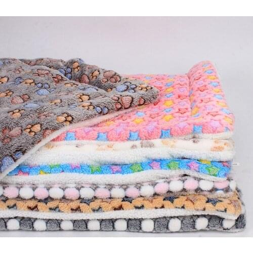 Soft Flannel Thickened Pet Soft Fleece Pad Pet Blanket Bed Mat For Puppy Dog Cat Sofa Cushion Home Rug Keep Warm Sleeping Cover