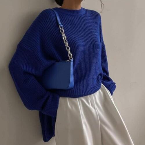 Holiwind 2021 Autumn Winter O-Neck Sweater Women Thickened Loose Pullover Tops Oversized Solid Color Warm Jumper