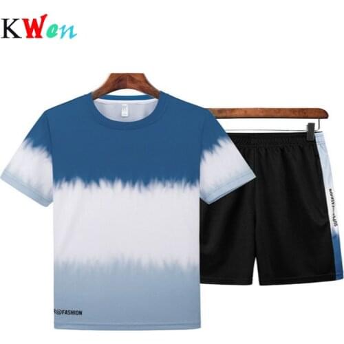 2020manga Curta Tshirt + ShortsVerão Impressão Casual Masculino Roupas De Treino Conjunto Dos Homens Terno De Fitness Ternos De