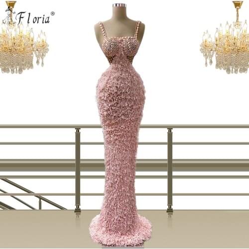 Macarone Pink Evening Dresses Spaghetti Feather Dress Sweet Lively Celebrity Wear Woman Luxury Pageant Gown Vestido De Mujer