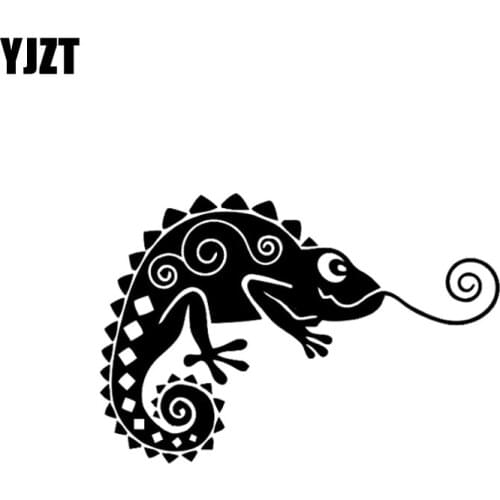 YJZT 12*8.1CM Fashion Chameleon Climbing Lizard Decor Car Stickers Accessories Vinyl C12-1124