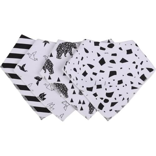 Infant Baby Bibs 4Pcs/Set Triangle Scarf Cotton Cartoon Child Baberos Bib Newborn Babe Slabber Absorbent Cloth Bib