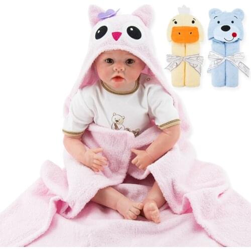 Baby comfort Baby portable multi-purpose quilt Baby cartoon pattern hooded hug Baby out of the portable quilt