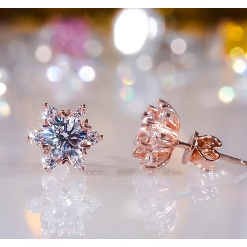 Female Cute Snowflake Stud Earrings Luxury Crystal White Zircon Small Earrings Rose Gold Silver Color Wedding Earrings For Women
