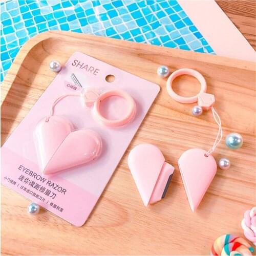 Heart Shape Portable Mini Eyebrow Nip Clip Tweezers of Micro Distance Protecting Net Safety Razor E409