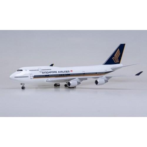 47cm 1/150 Scale Resin Plane Model Toys B747 AIR Singapore Airways Aircraft Airplane Model with Light and Wheel for Collectible