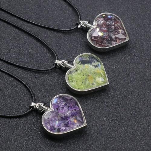 Natural Crystal Necklace Rock Chips Gravel Amethysts Pink Quartz Wishing Bottle Heart Pendant Pendulum Necklace Couple Jewelry