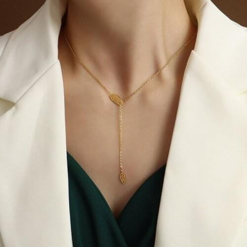 2021 Minimalist Style Elegant Leaf Pendant Necklace 18K Gold Plated Y Adjustable Necklace For Women No Fade