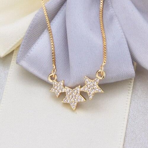 Three Rose Five-pointed Star Earrings Necklace Set New Gold-plated Star Pendant Earrings