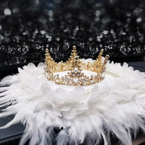 New Crown Diamond Pearl Ornaments Feather Gift Cute Creative Car Interior Luxurious Decorations for Girl for Women