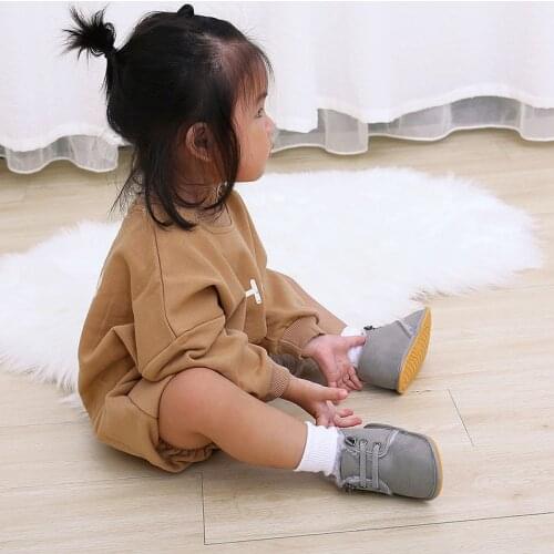 New Autumn and Winter 0-18M Baby Solid Color Plus Velvet Thicken Cotton Shoes Kids Soft and Warm Elastic Band Toddler Shoes