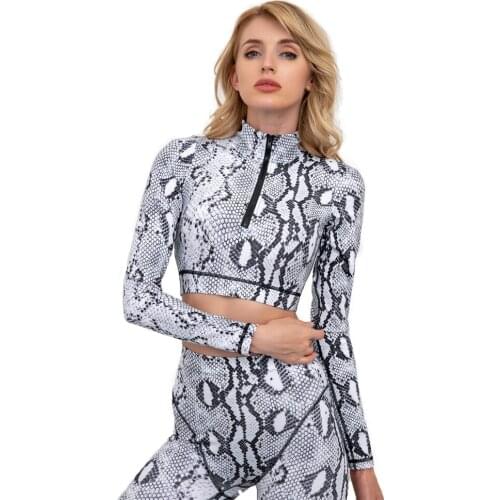 New Winter Fashion Serpentine Design Tummy Control Tight Yoga Running Sport Set Zipper Live Fit Workout Clothing For Women