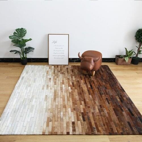 Handmade luxury cowhide seamed patchwork rug , American style natural cow skin fur carpet living room decoration rug