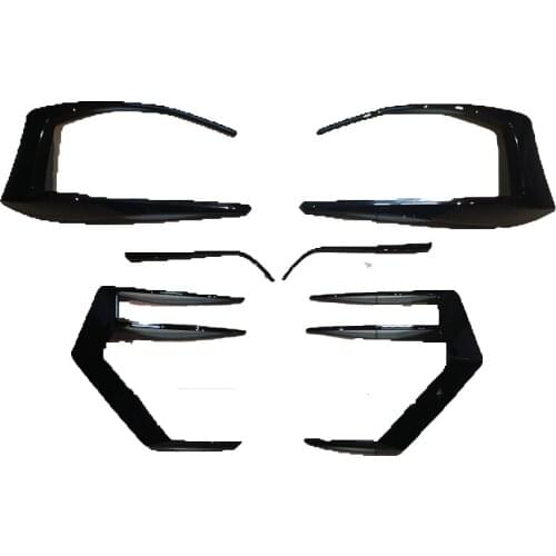 2021 Suitable For Refitting Golf 7 / 7.5 Generation Tail Blade R400 Model Rear Bar Tusk Decorative Frame Fog Lamp