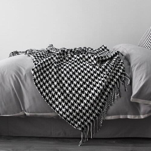 Houndstooth Knitted Blanket Nordic Style Cover Blanket Black White High-Grade Blankets and Throws New Plaid Towel Bed End Scarf