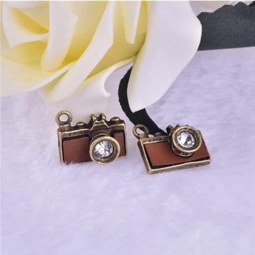 10pcs/pack Retro Camera Metal Charms for Jewelry Making 14x17mm