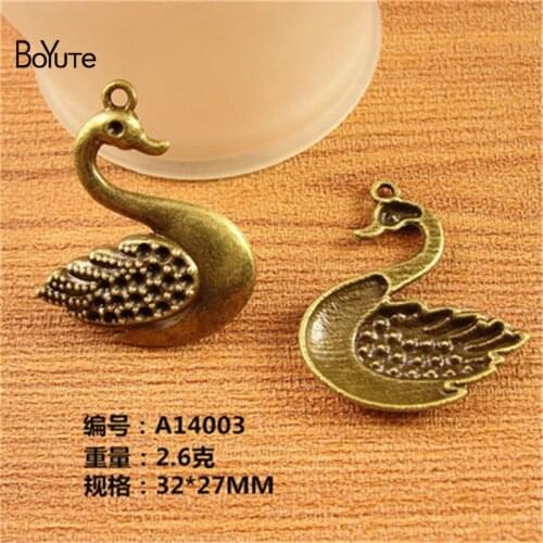 BoYuTe (50 Pieces/Lot) 31*27MM Antique Bronze Plated Alloy Cute Goose Swan Pendant Charms Craft Handmade Jewelry Finding Making