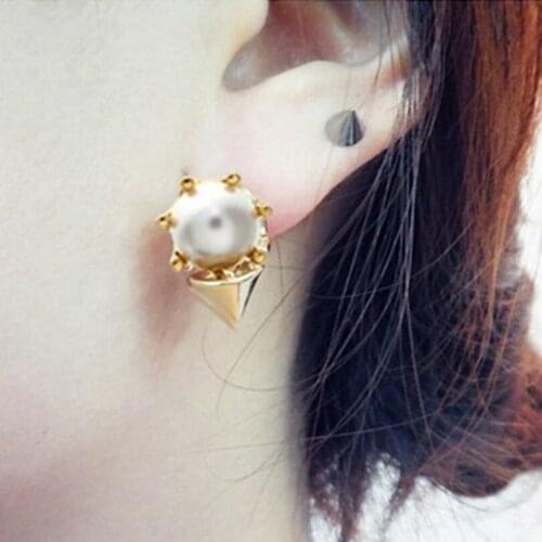 Korean Fashion Jewelry Personality Pearl Cone Earrings Ladies Elegant Geometric Earrings Bohemian Luxury Earrings