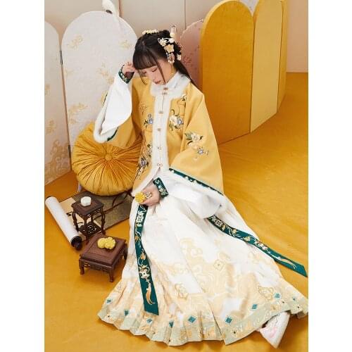 XinHuaEase Hanfu Womens Chinese Traditional Folk Oriental Ancient Cross Collar Hundred Fold Skirts Yellow Winter Girls Show New