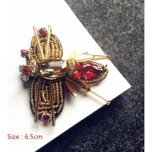 10pcs/lot Handmade animal beaded applique 3D bee Sew on rhinestone insect Patches High grade beading decorative parches