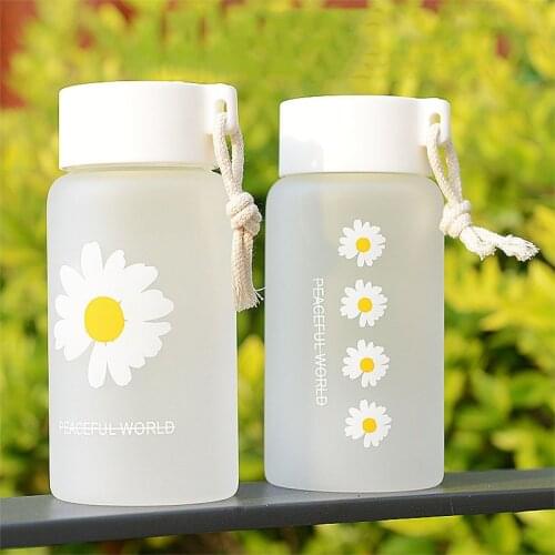 500ML Fashion Daisy Glass Water Bottle Cute Water Bottle Simple Portable Milk Juice Cup with Rope