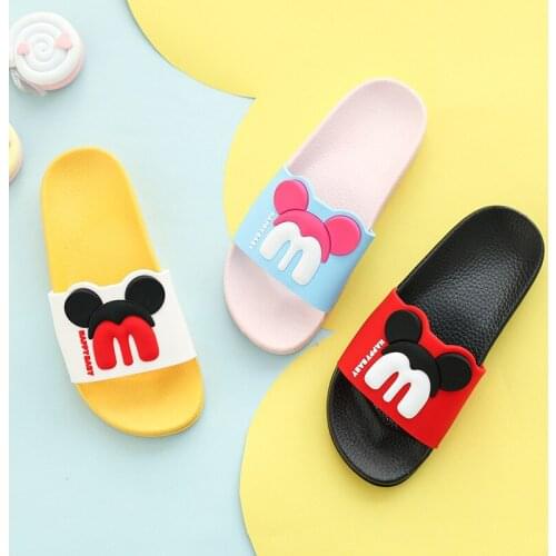 Disney childrens outdoor soft-soled non-slip sandals and slippers new summer cute boys and girls home bath non-slip slippers