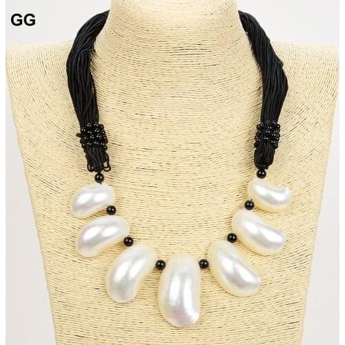 GuaiGuai Jewelry 20" 22x37MM White Shell Black Onyx Necklace