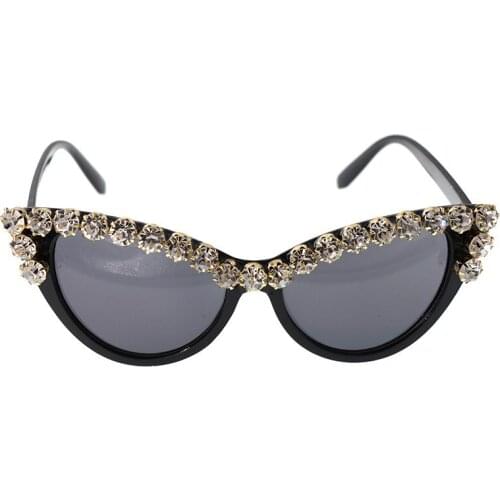 Black Frame Brand Designer Baroque Cat Eye Sunglasses for Women Personality Style Crystals Stone Sun Glasses Flower Female