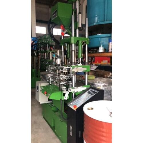 KK-70B Professional Injection Machine High-quality Industrial Injection Molding Machine Vertical Injection Machine 380V 10KW
