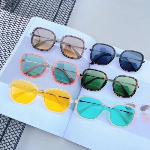 Personalized Sunglasses Women Large Frame Square Retro Sun Glasses Brand Designer Fashion Anti Ultraviolet Goggle For Men UV400