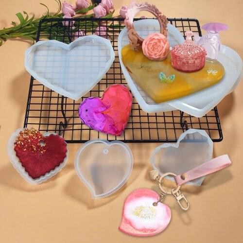 Love Heart Silicone Mold DIY Jewelry Making Tool UV Epoxy Resin Molds For Coaster Keychain Pendant With Hole Dried Flower Crafts