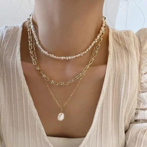 U-Magical Textured Chunky Chain Metallic Freshwater Pearl Pendant Necklaces for Women Gold Color Chokers Necklace Jewelry
