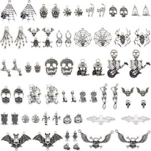 Julie Wang 10PCS/Pairs Halloween Charms Mixed Alloy Pumpkin Skull Ghost Clown Spider Bat Cat Pendant Jewelry Making Accessory