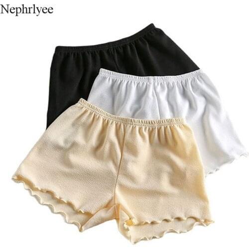 2021 New Women Summer Safety Pants Soft Seamless Stretchy Underpants Solid Color Ruffled Agaric Hem Boxer Shorts P442