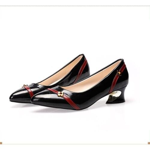 Plus Size Women Pumps Rhinestone Buckle Boat Shoes Patent Leather Dress Shoes Square Toe Ladies Office Shoes zapatos mujer