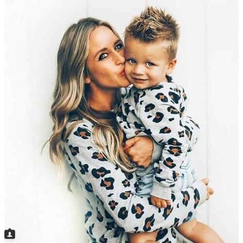 Leopard Print Pullover Tops Mother&Daughter Family Matching Women Girl Boys Fashion Autumn Sweatshirt Tops Clothes